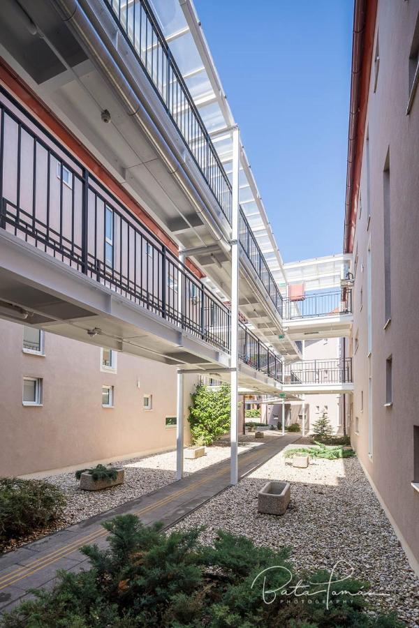 Fresh Garden Apartments Сиофок Екстериор снимка